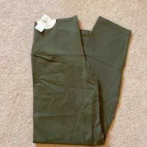 Aerie 3/4 Crop Legging